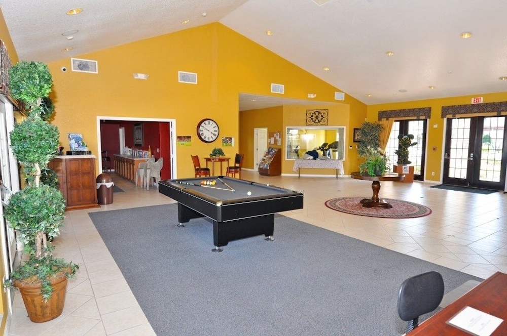 High Grove Homes 4/50