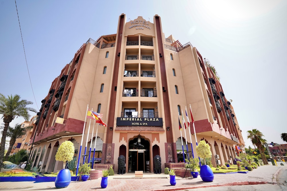 Imperial Plaza & Spa 5/70