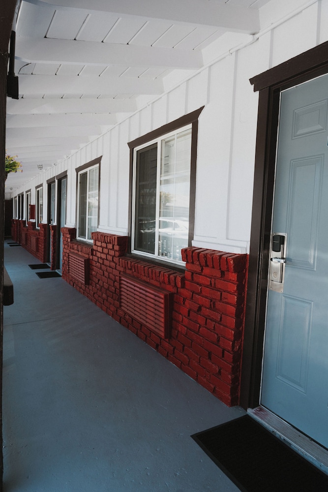 Paso Robles Wine Country Inn 7/39