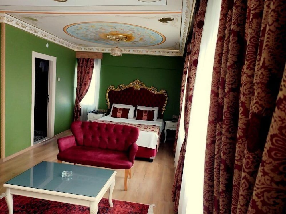 Anibal Hotel 31/38