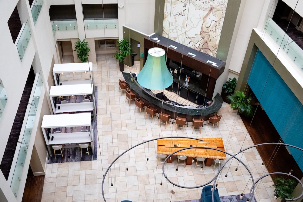 CROWNE PLAZA CHARLESTON AIRPORT CONV CTR 59/76