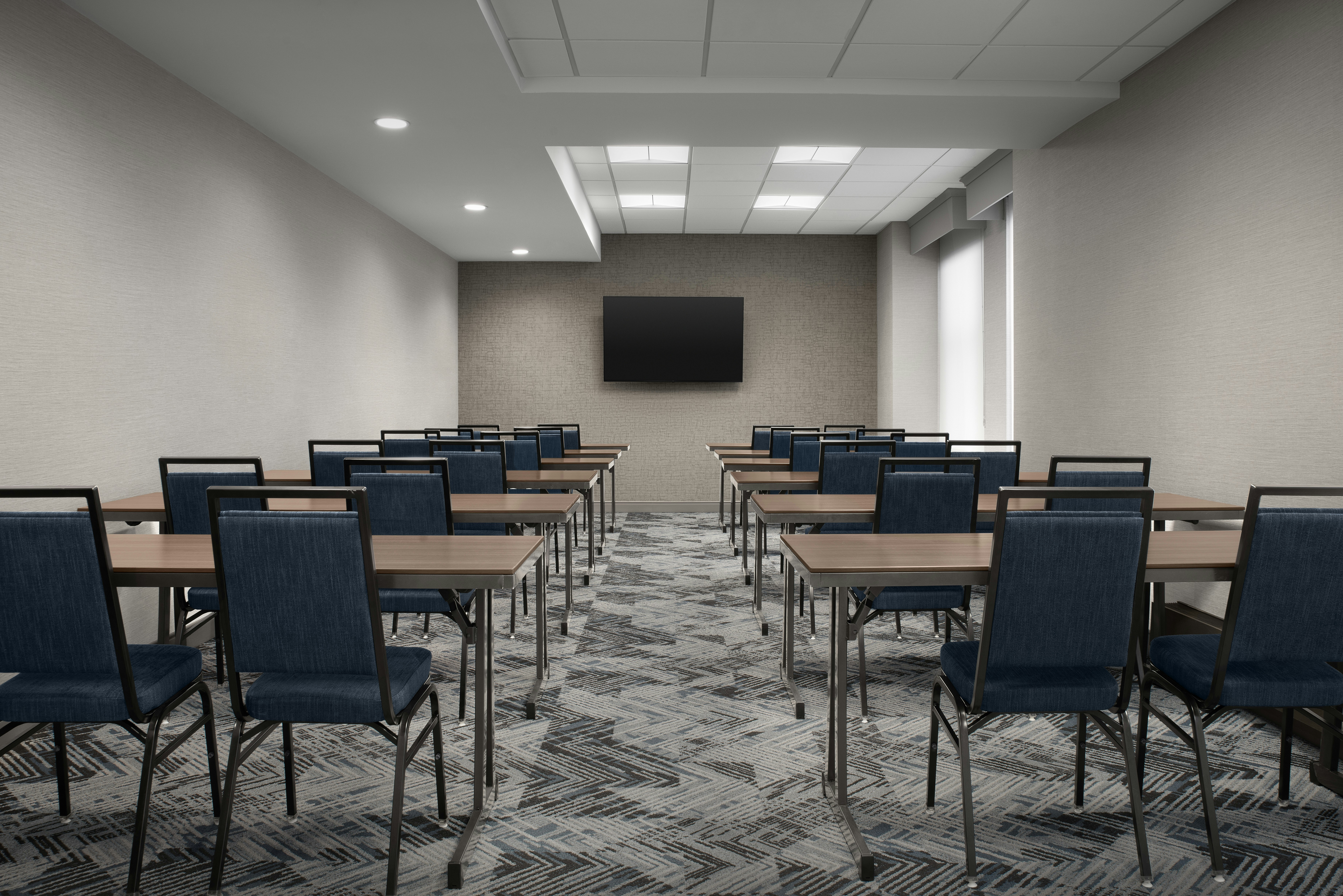 Hampton Inn Indianapolis Downtown Across From Circle Centre 65/75