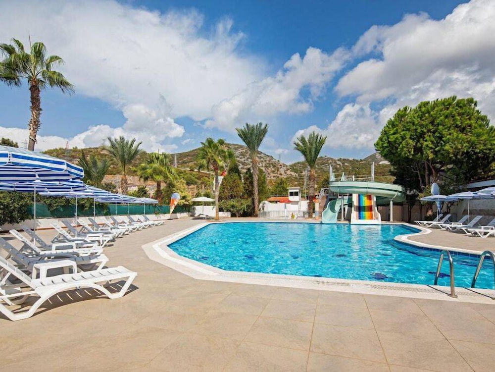 Club Hotel Mirabell 45/50