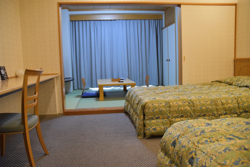 The Gran Resort Elegante Awajishima 13/59
