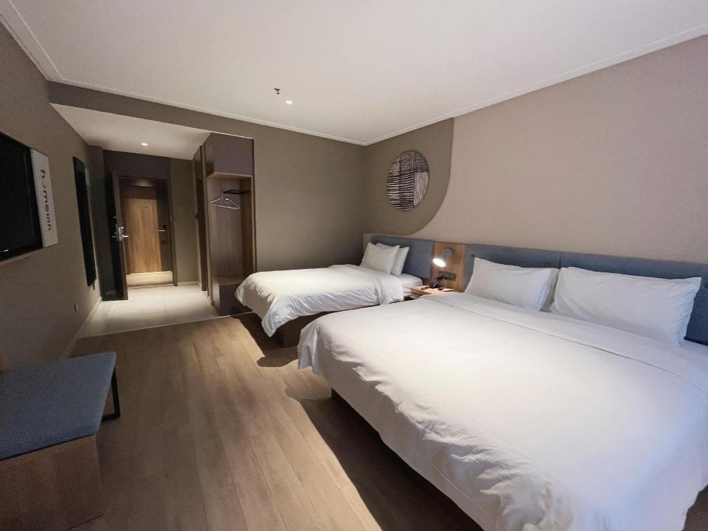Home Inn Neo (Shanghai Songjiang Songwei North Road Branch) 23/54