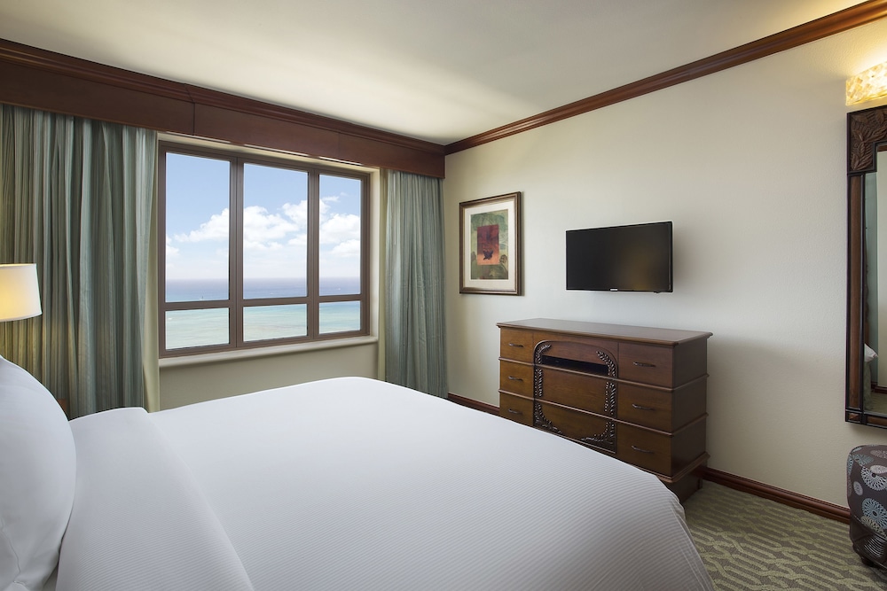 2 BEDROOMS, SUITE, 2 KING BEDS, OCEAN VIEW, ACCESSIBLE