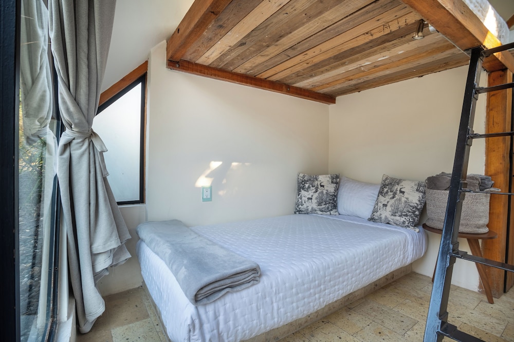 Cabin, Double Bed