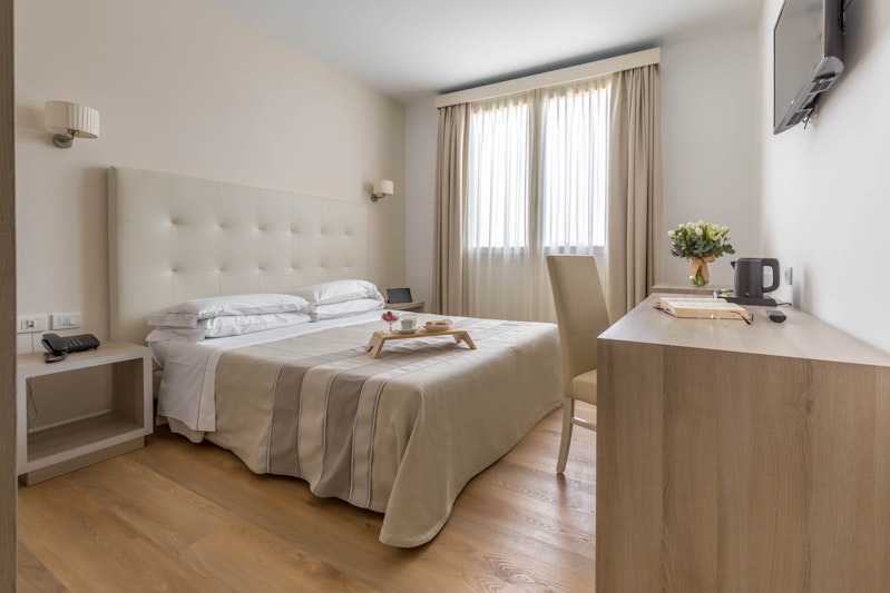 Hotel Catalunya 23/61