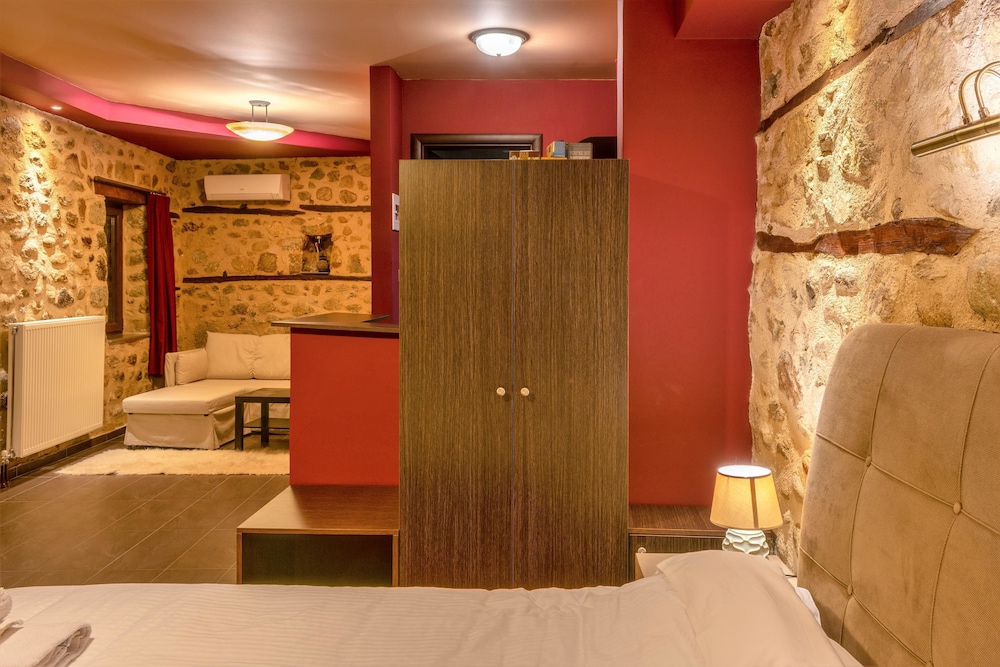 Guesthouse Sotiriou 12/50