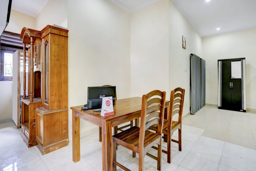 OYO 90022 Puri Kramas Canggu 4/17