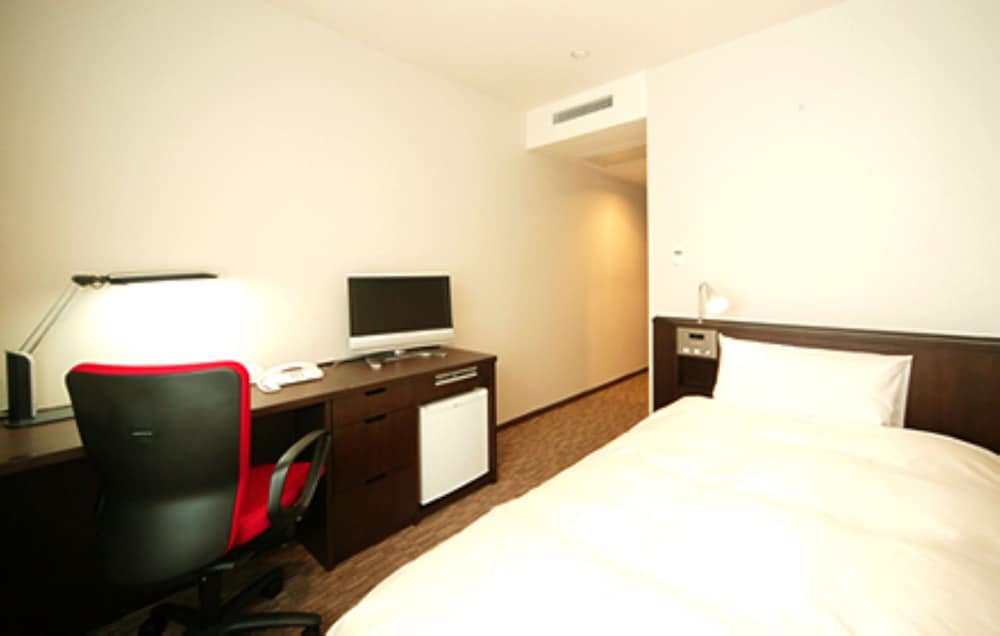 Jr-East Hotel Mets Fukushima 26/47