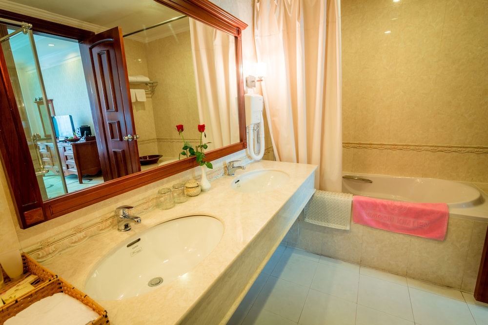 Saigon Kim Lien Hotel Vinh 27/59