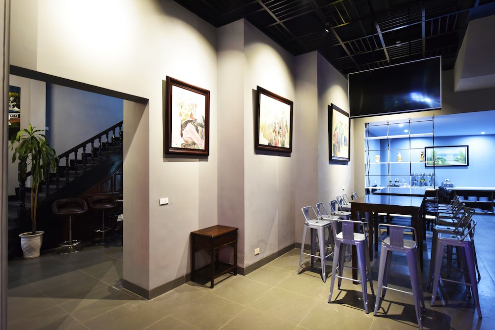 Ibiz City Hostel 25/30