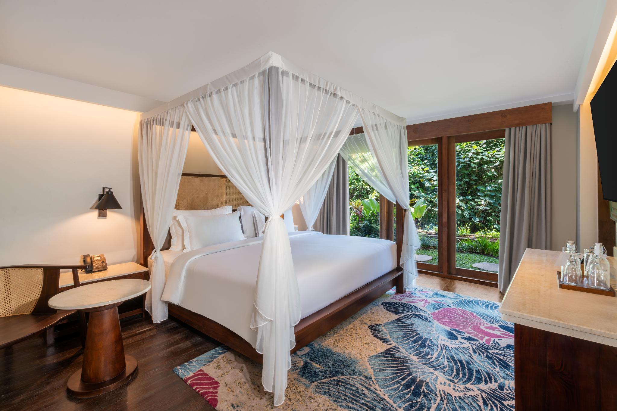 Premier Junior Suite Nature View