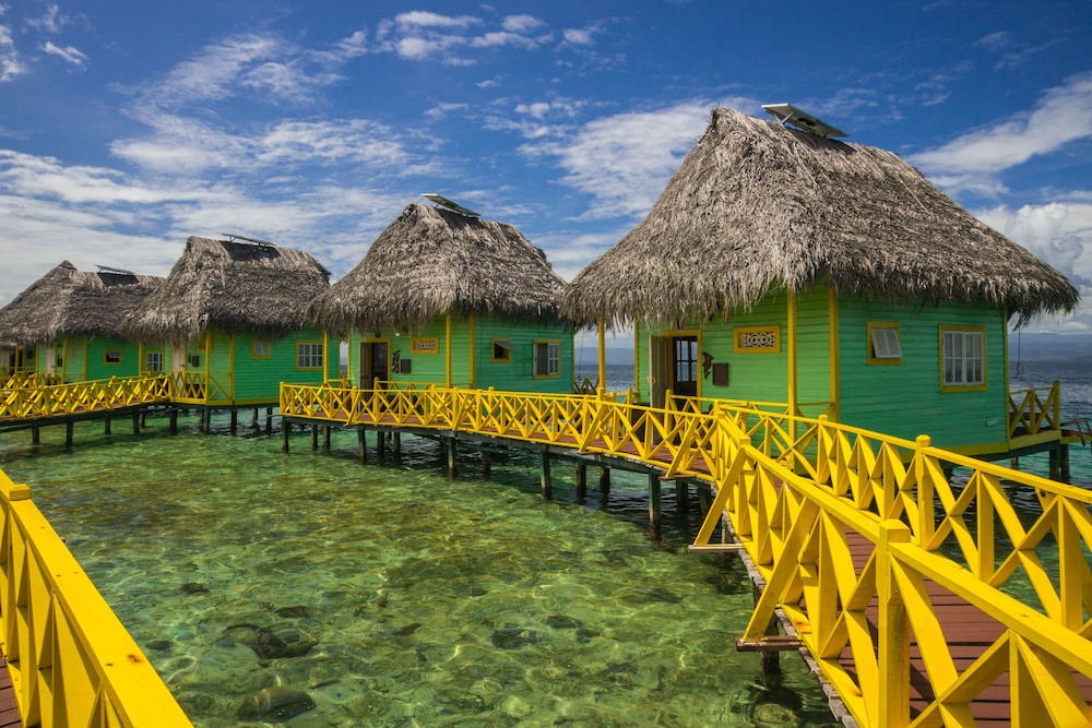Punta Caracol Acqua Lodge Bp 38/45