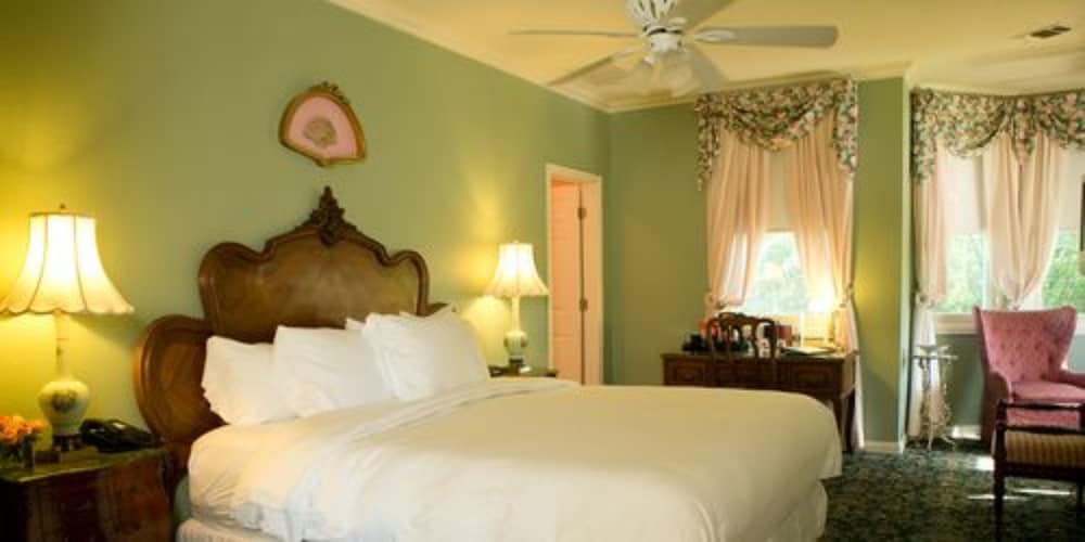 Sanford Houses Inn and Spa 14/50