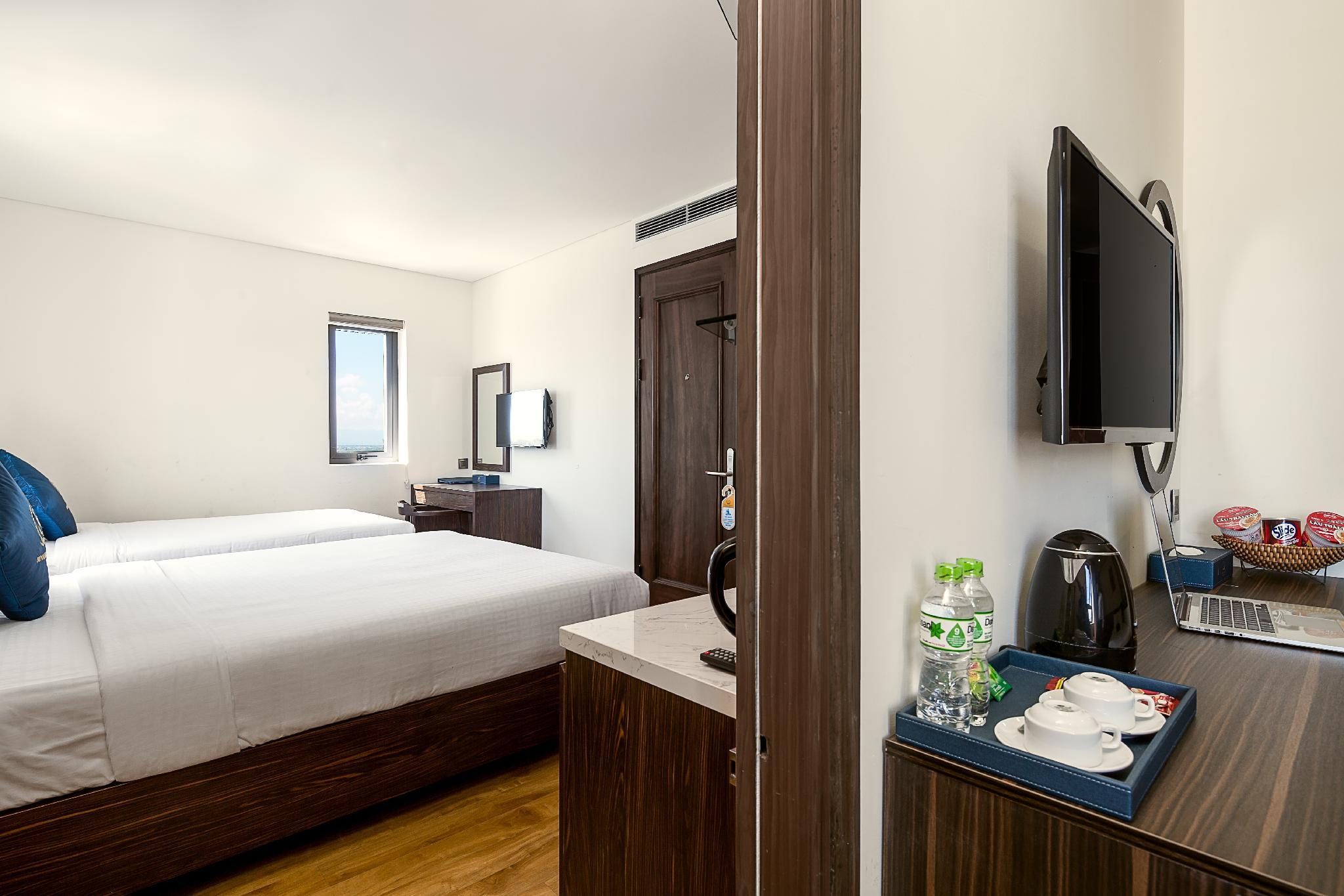 غرفة متصلة عائلية بسرير كوين وسريرين منفصلين، Sepon Blue Hotel 3/3