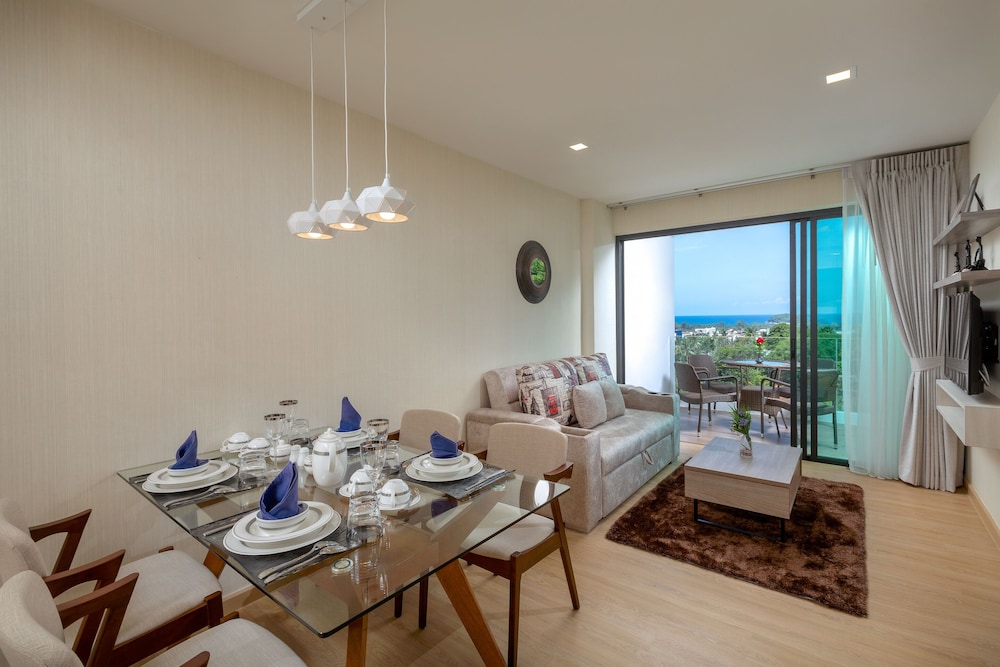 Splendid Sea View Resort 24/38