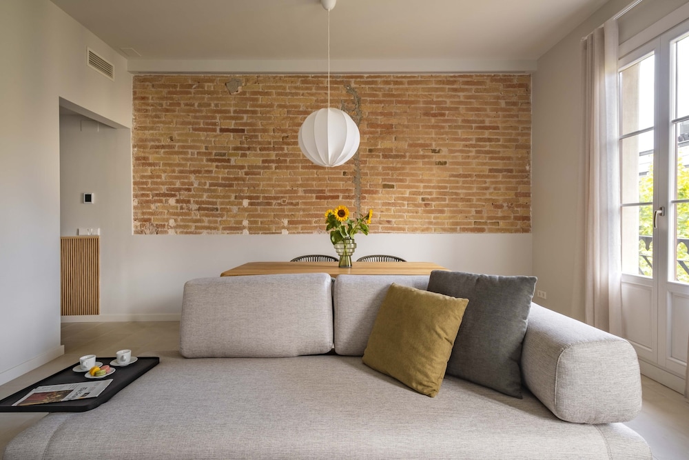 Aspasios Garden Apartments 25/46