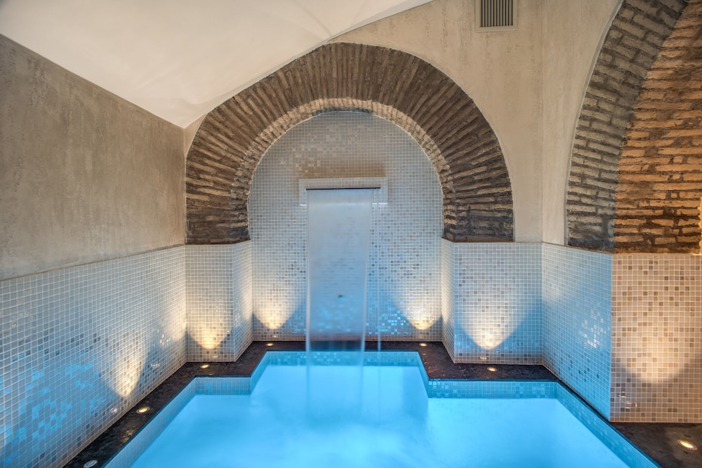 Boutique Relais Barozzi 49/68