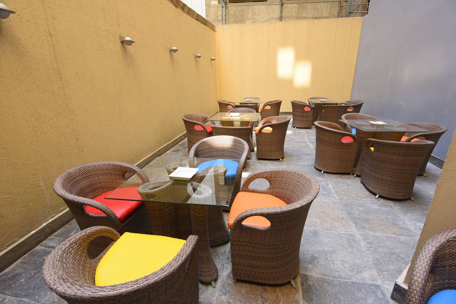 Ramada By Wyndham Downtown Beirut 37/56