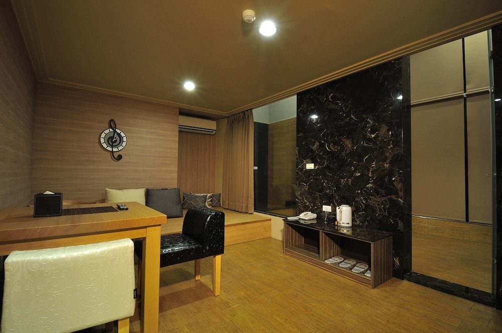 58 Hotspring 24/47