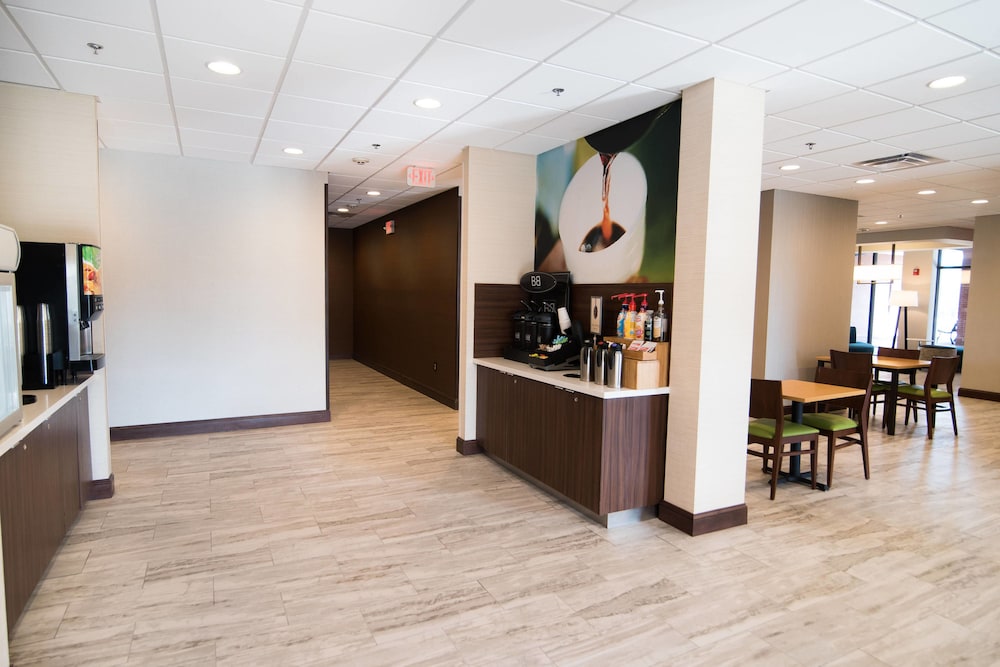 Fairfield Inn And Suites By Marriott Atlanta Airport North 12/32