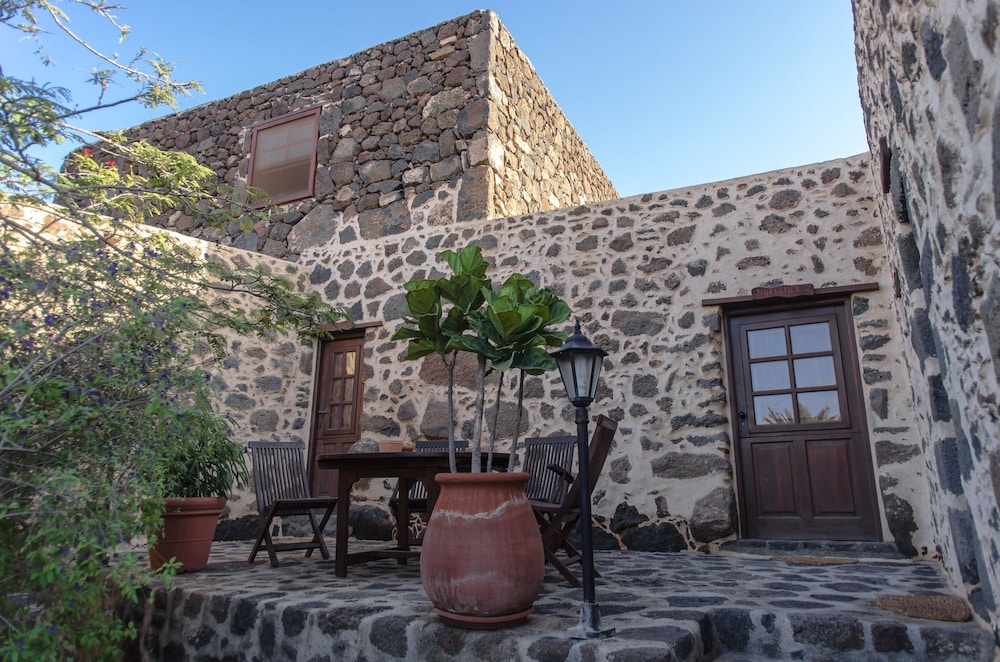 Hotel Rural Mahoh 7/64