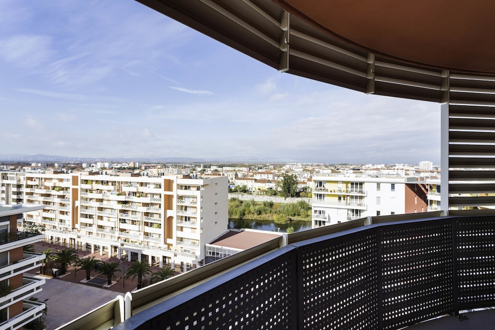 aparthotel mer and golf city perpignan centre