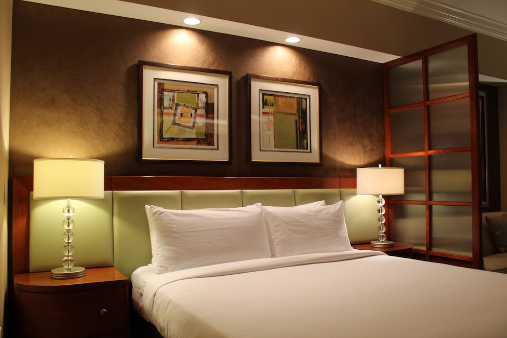 Luxury Suites International At The Signature 17/71