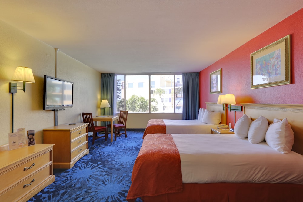 Dolphin Beach Resort 23/61