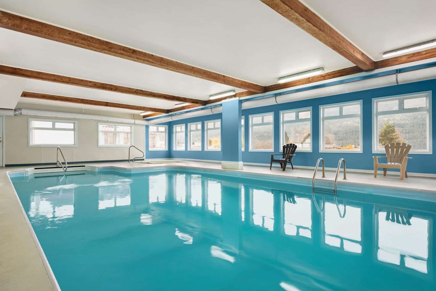Travelodge by Wyndham Salmon Arm 25/40