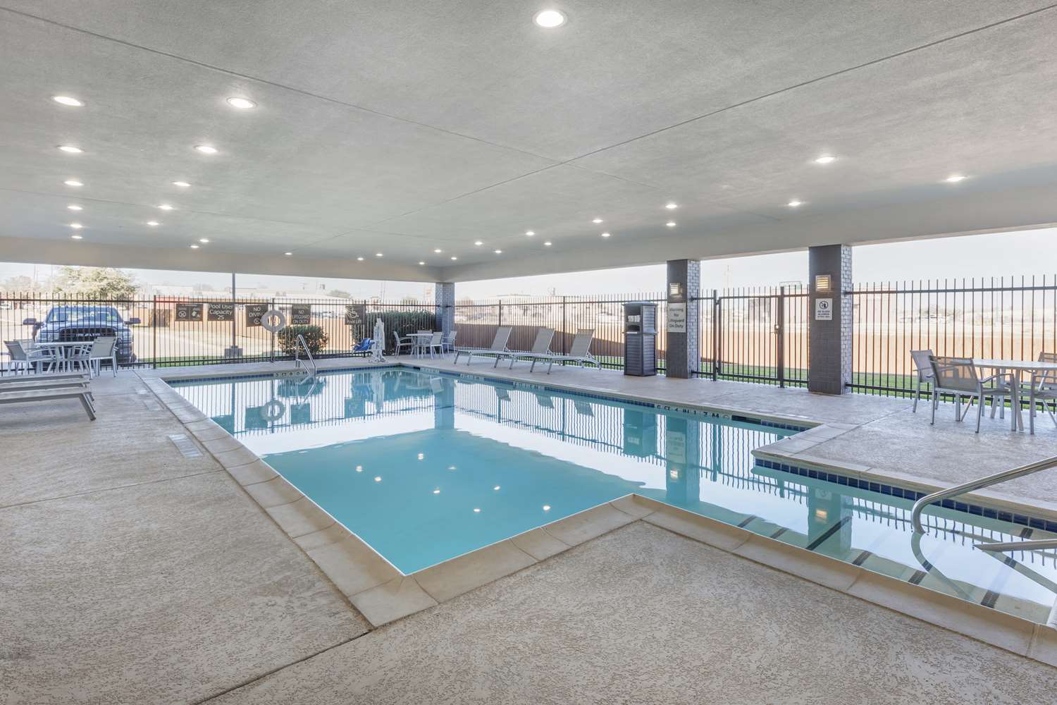 Best Western Plus Stephenville Inn 6/13