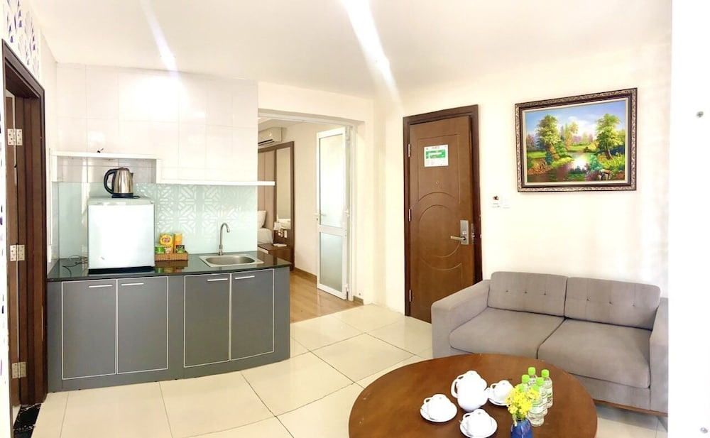Pariat River Front Hotel 3/62