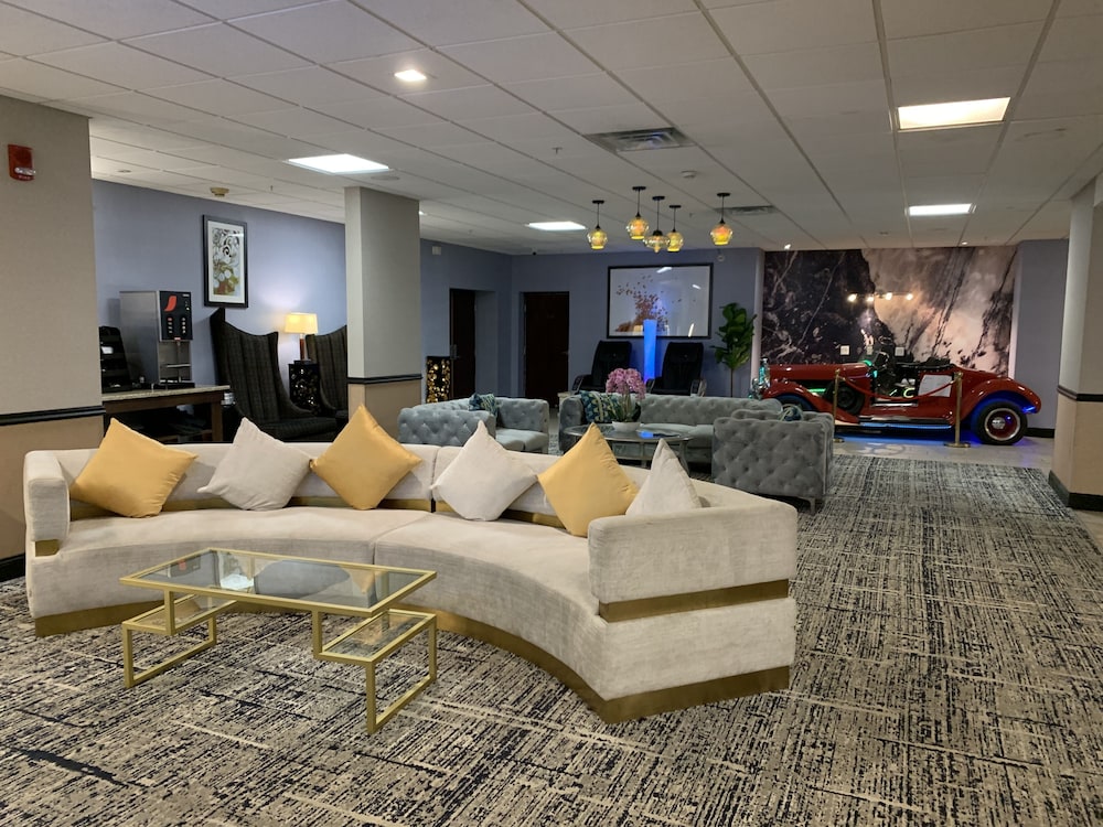 Albany Airport Inn 24/50