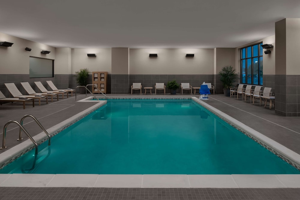 Hyatt House Lansing University Area 23/49