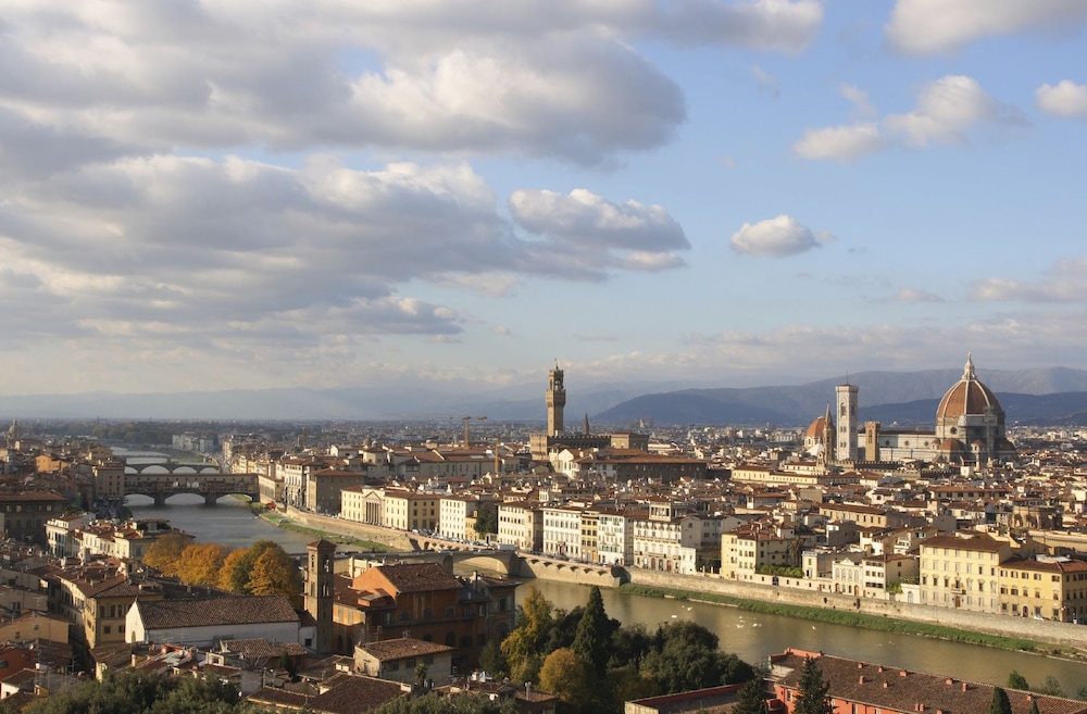 Palazzo Montebello Firenze 49/50