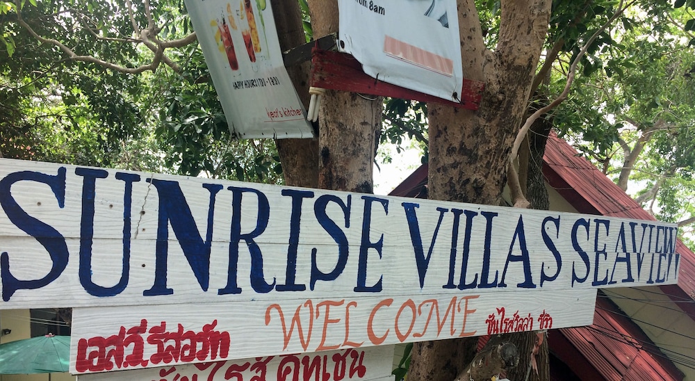 Sunrise Villas Resort 40/41