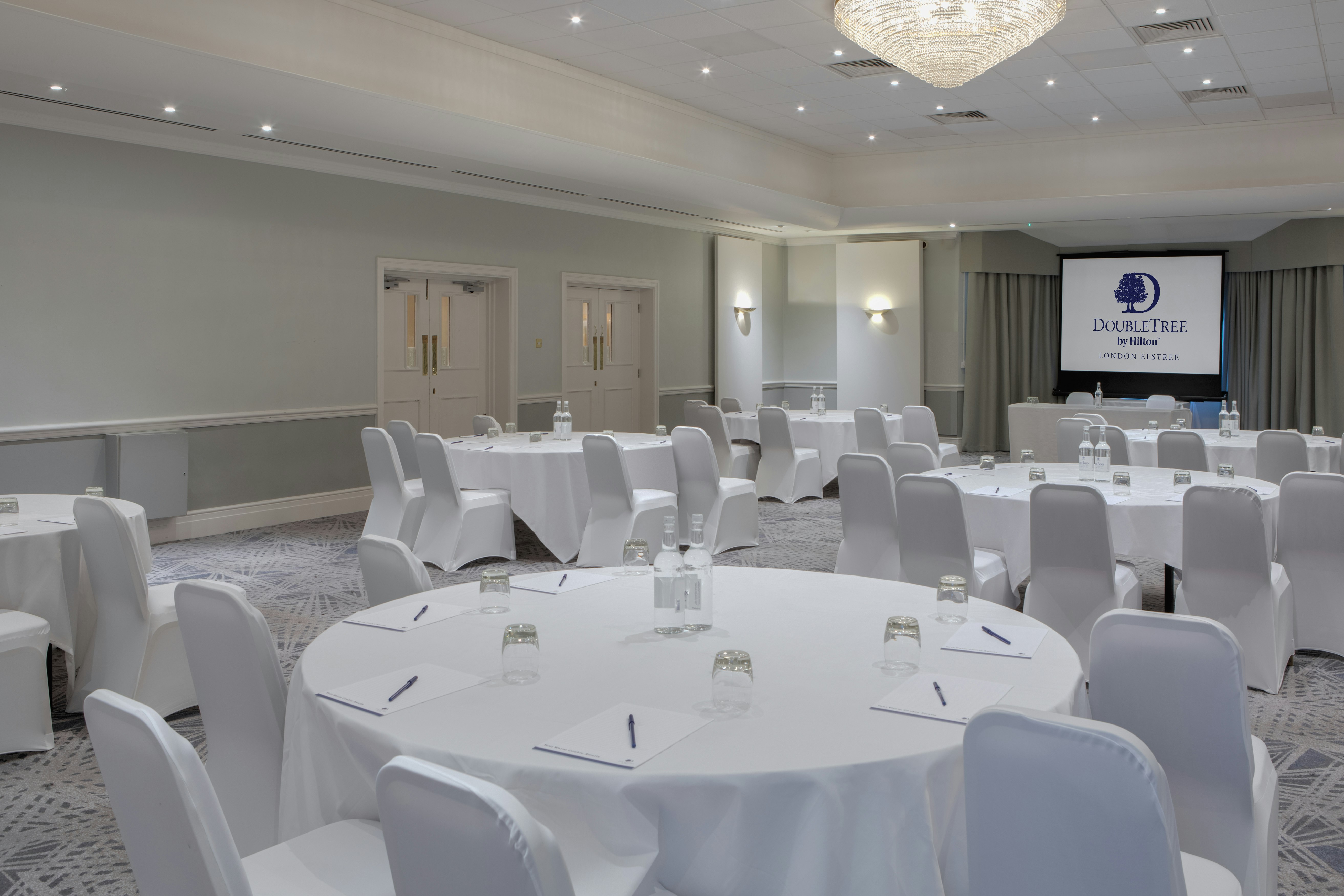 DoubleTree by Hilton London Elstree 66/73