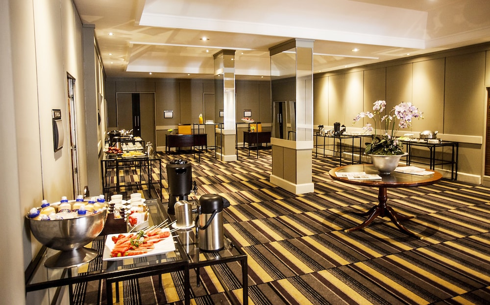 Southern Sun Pretoria 34/50