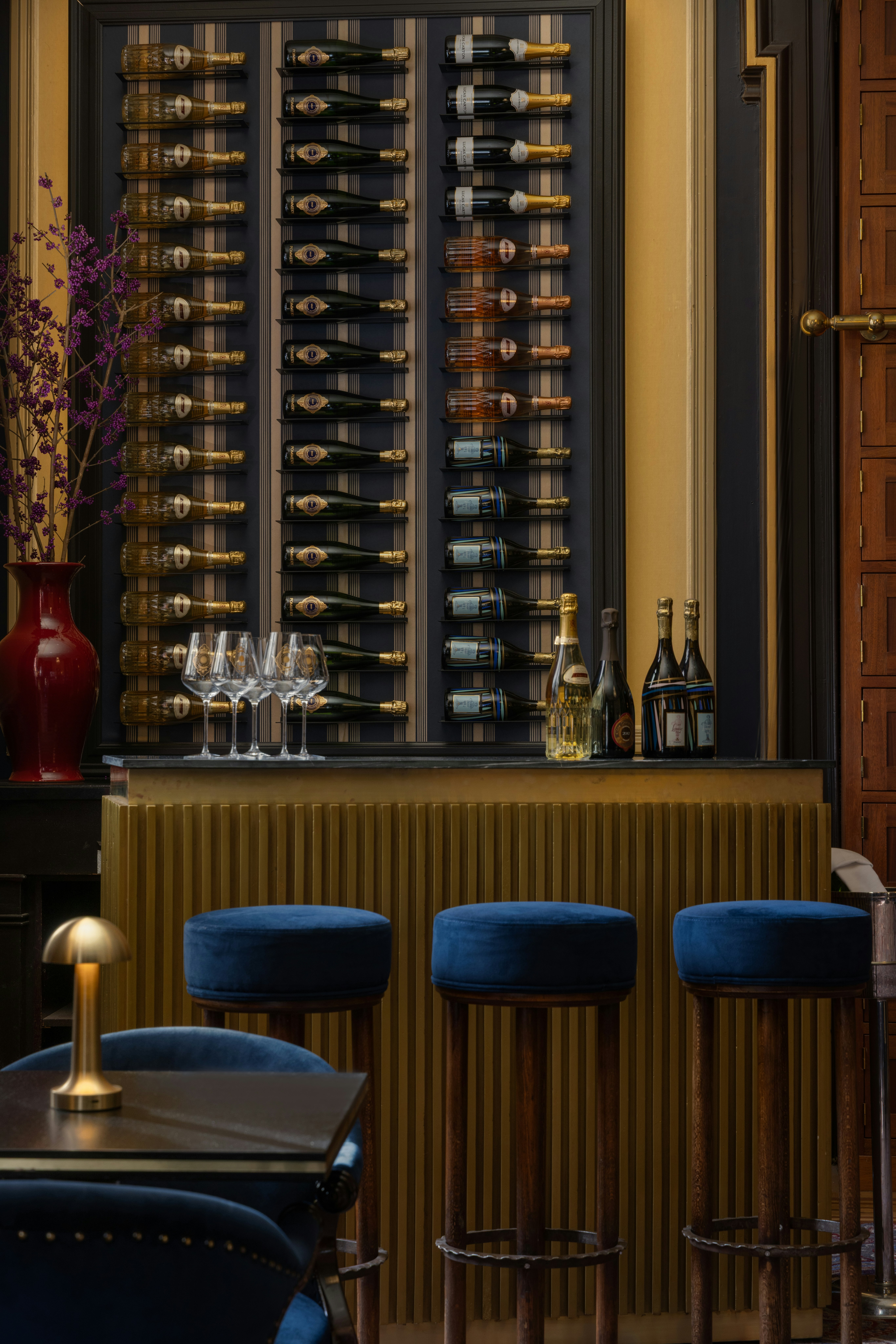 Hotel Des Indes The Hague The Leading Hotels of the World 41/46