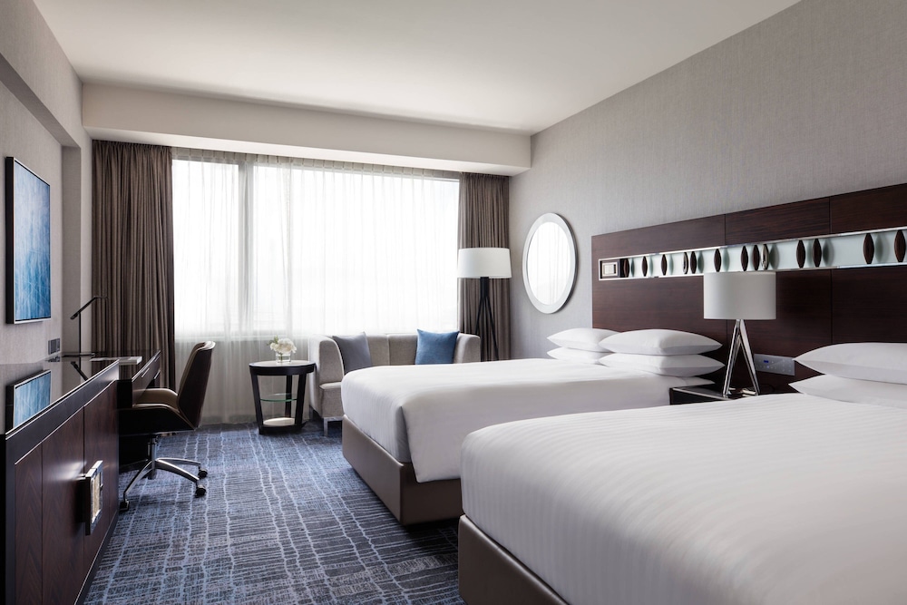Room, 2 Double Beds, Sea View