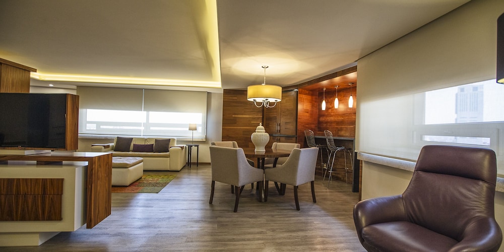 Jf Grand Hotel Ex Barcelo Jf Puebla 25/50
