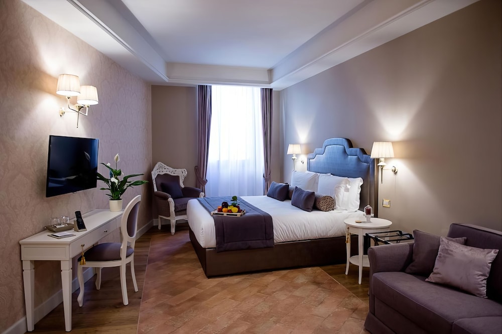 San Gemini Palace 23/60