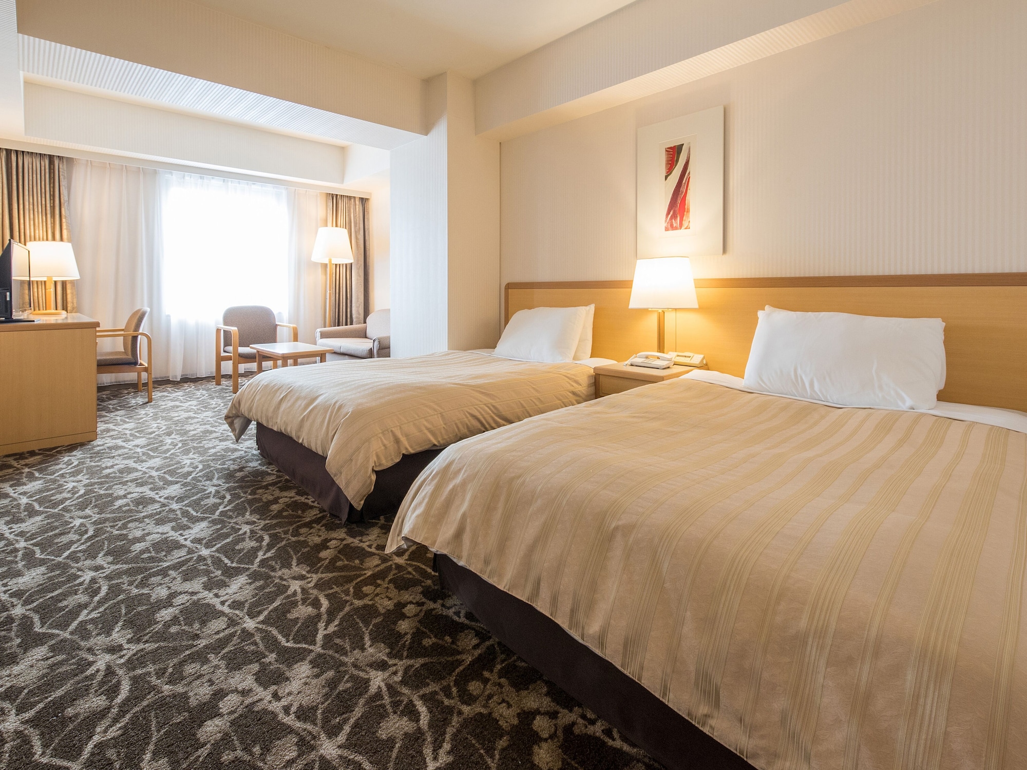 DELUXE, TWIN BEDS, SMOKING