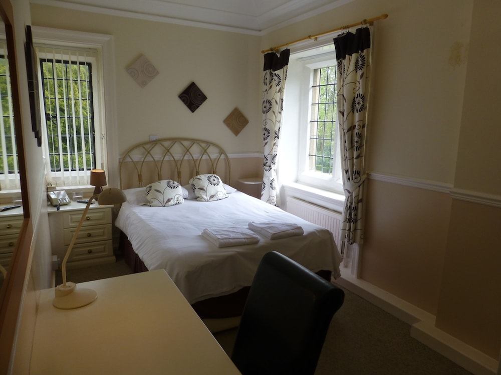 Maes Manor Hotel 28/50