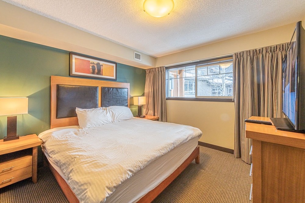 Copperstone Resort 15/50