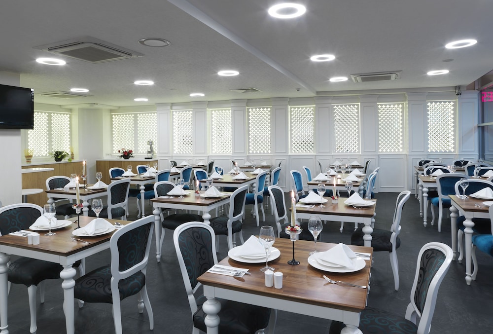 Ramada Encore by Wyndham Konya Karatay 49/60