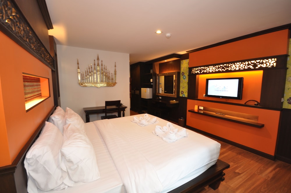 Chalelarn Hotel 7/41
