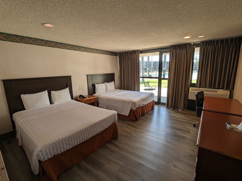 Valley Inn 28/59